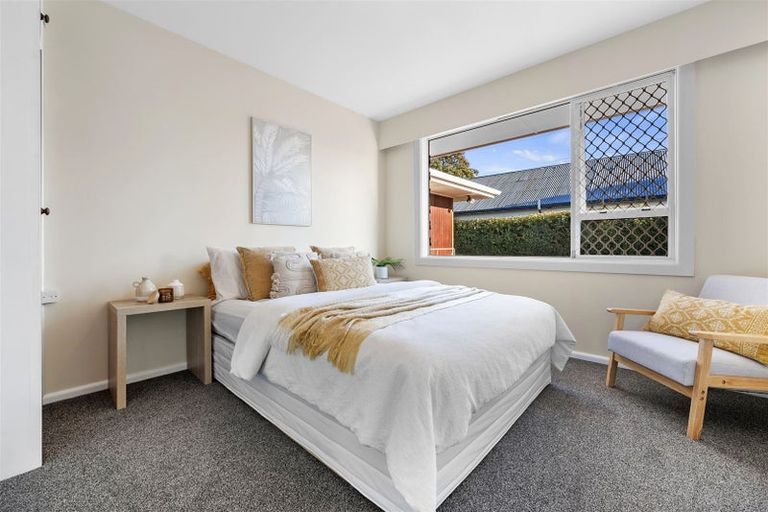 Photo of property in 1/38 Brookside Terrace, Bryndwr, Christchurch, 8053