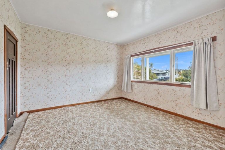 Photo of property in 54 Valley Road, Hikurangi, 0114