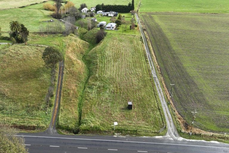 Photo of property in 1696 State Highway 2, Poukawa, Hastings, 4178