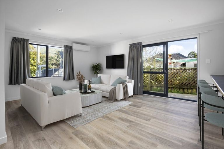 Photo of property in 5 Massey Street, Tawa, Wellington, 5028