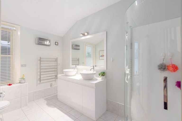 Photo of property in 19 Cracroft Terrace, Cashmere, Christchurch, 8022