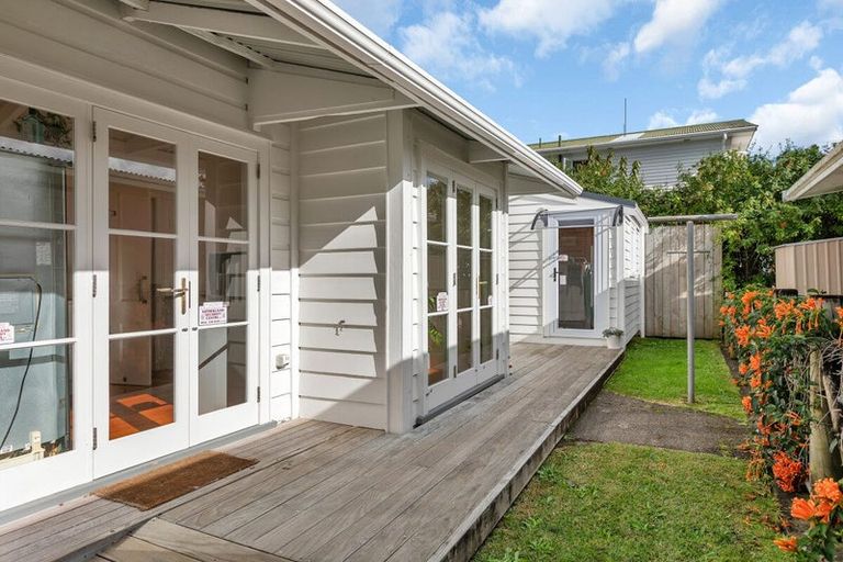 Photo of property in 3 Grey Street, Regent, Whangarei, 0112
