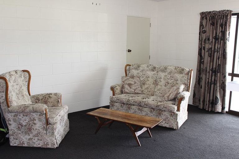 Photo of property in 2009 Ngunguru Road, Ngunguru, Whangarei, 0173