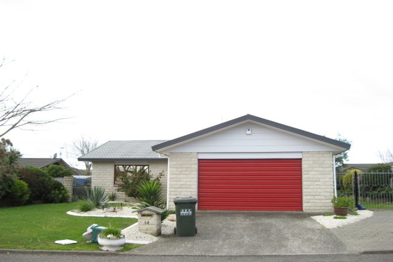 Photo of property in 14 Legorne Lane, Havelock North, 4130