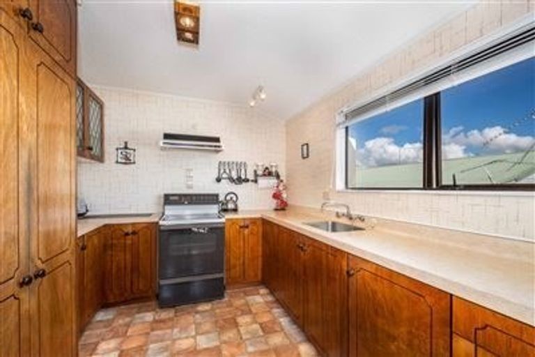 Photo of property in 3 Tamatea Drive, Snells Beach, 0920