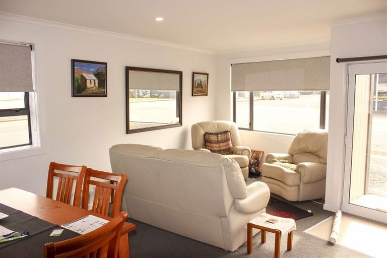 Photo of property in 21 Johnston Road, Nightcaps, 9630