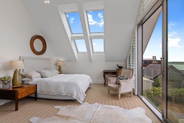 Photo of property in 153 Main Road, Moncks Bay, Christchurch, 8081