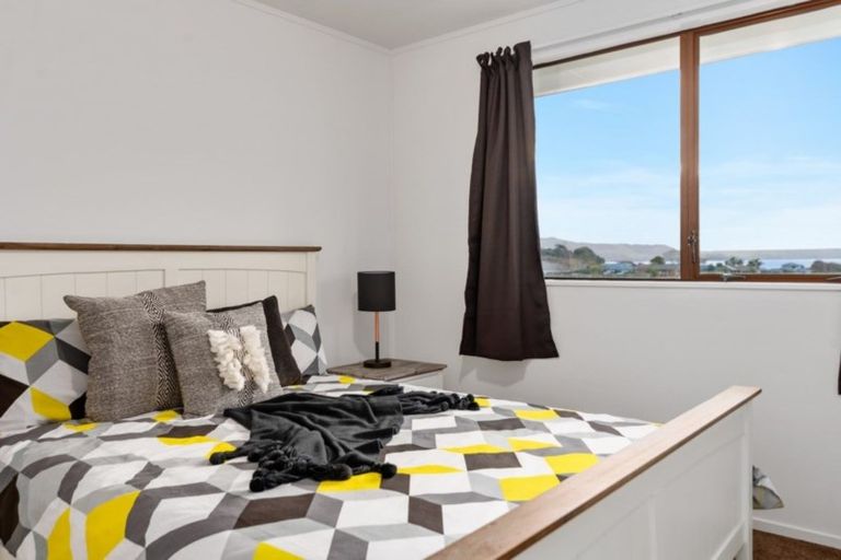 Photo of property in 16 Bronte Place, Owhata, Rotorua, 3010