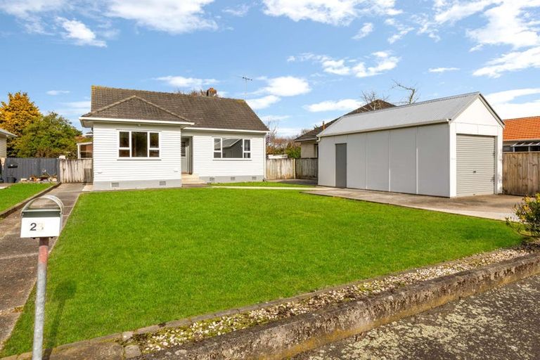 Photo of property in 23 Savage Crescent, West End, Palmerston North, 4412