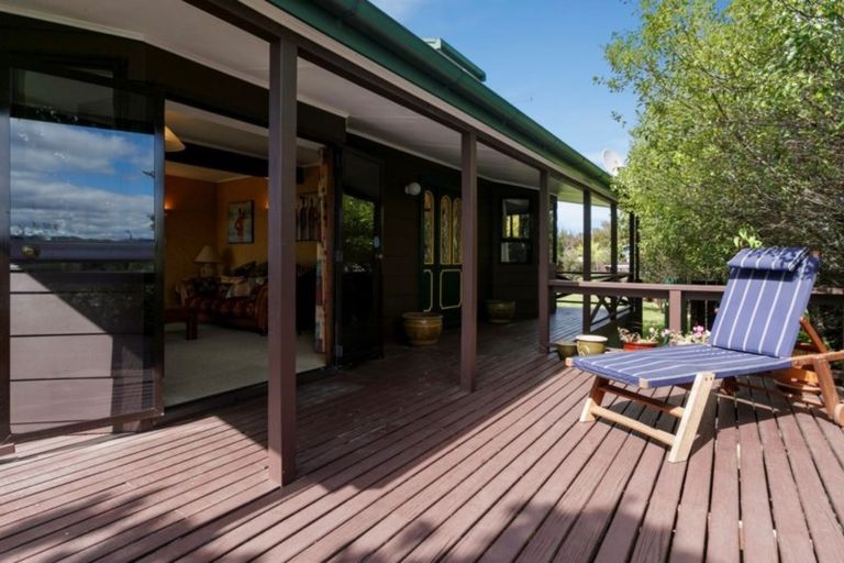 Photo of property in 23 Tobin Place, Richmond Heights, Taupo, 3330
