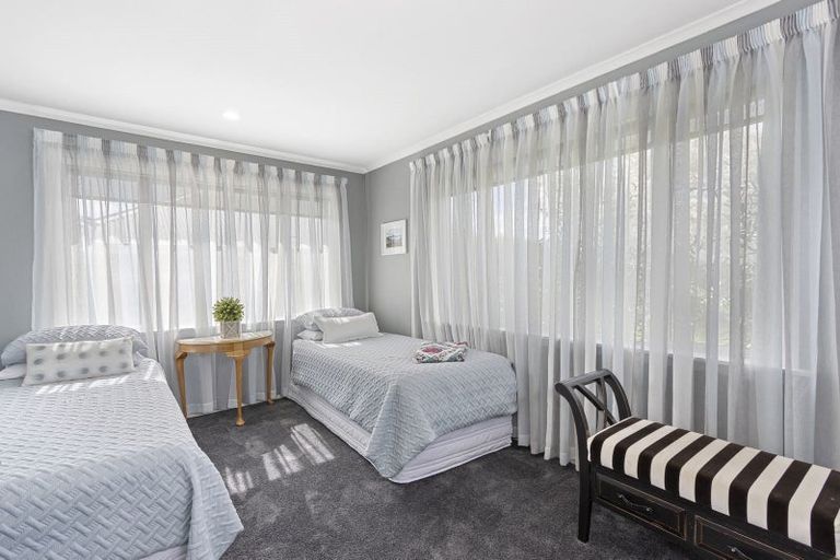 Photo of property in 9 Kennedys Bush Road, Halswell, Christchurch, 8025