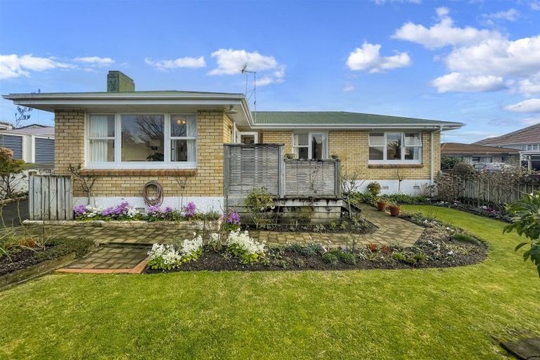 Photo of property in 33a Hillstone Avenue, Gate Pa, Tauranga, 3112