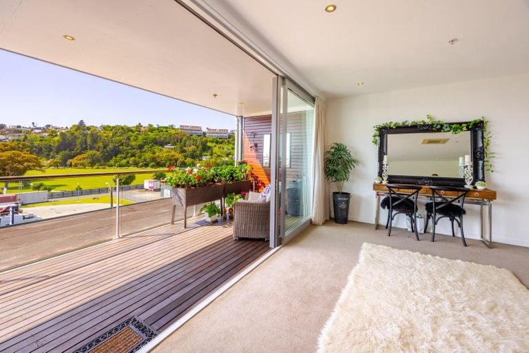 Photo of property in 511d/14 West Quay, Ahuriri, Napier, 4110