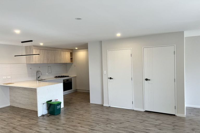 Photo of property in 15d Bond Crescent, Forrest Hill, Auckland, 0620