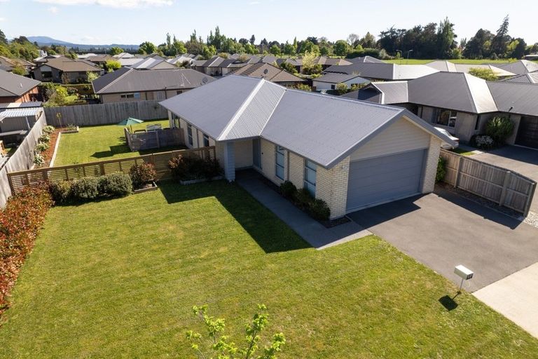 Photo of property in 10 El Alamein Avenue, Rangiora, 7400