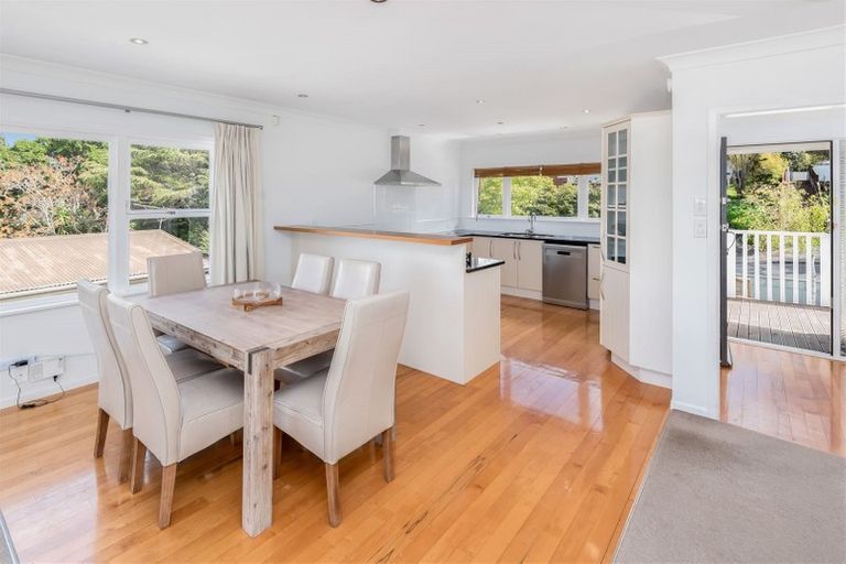 Photo of property in 80 Alexander Street, Cockle Bay, Auckland, 2014