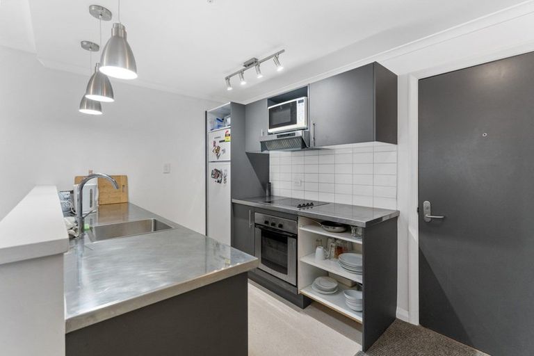 Photo of property in Monvie Apartments, 105/15 Holland Street, Te Aro, Wellington, 6011