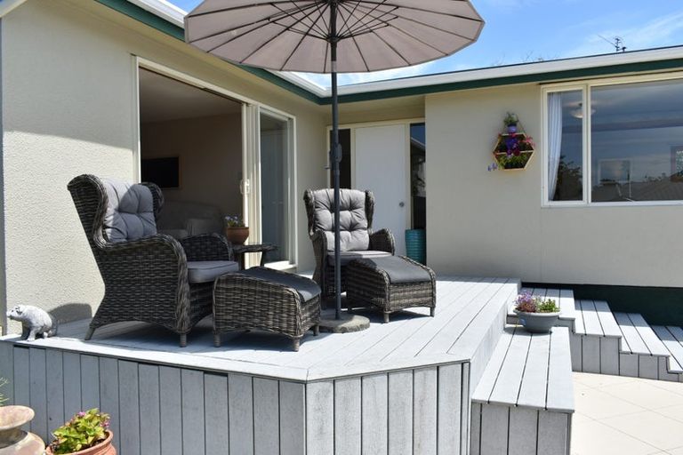 Photo of property in 232 Lake Terrace Road, Shirley, Christchurch, 8061