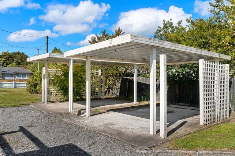 Photo of property in 27 Oxford Street, Lansdowne, Masterton, 5810