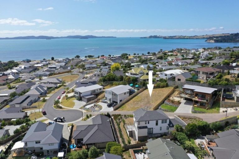 Photo of property in 15 Ariel Place, Snells Beach, 0920