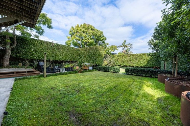 Photo of property in 20 Kitchener Road, Takapuna, Auckland, 0620