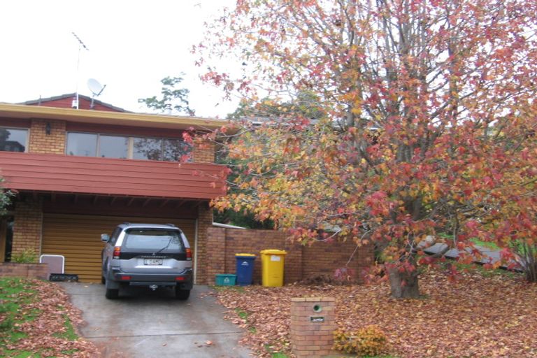 Photo of property in 17 Honeysuckle Lane, Mairangi Bay, Auckland, 0630