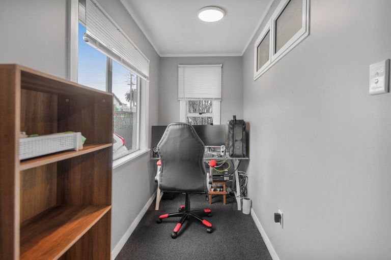 Photo of property in 35 Kings Avenue, Gonville, Whanganui, 4501