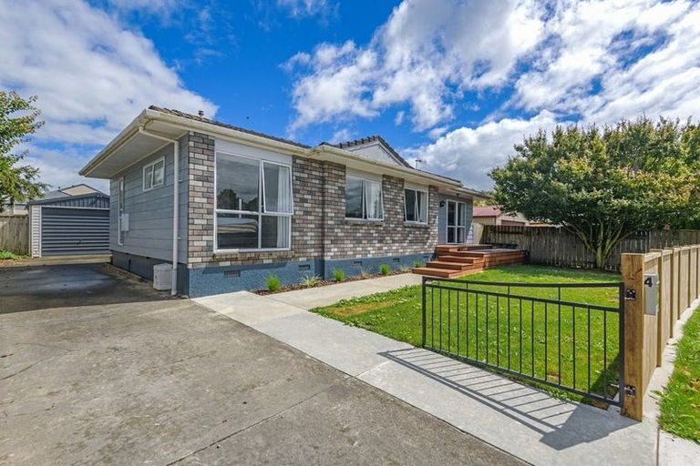 Photo of property in 4 Emmerdale Mews, Highbury, Palmerston North, 4412
