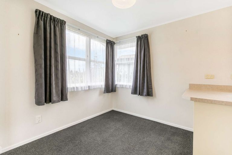 Photo of property in 9 Macmurdo Avenue, Glenview, Hamilton, 3206