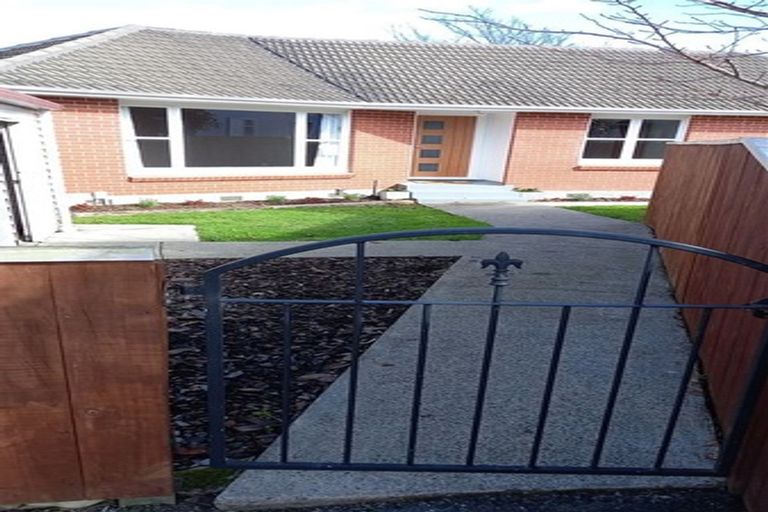 Photo of property in 23 Palmer Crescent, Silverstream, Upper Hutt, 5019