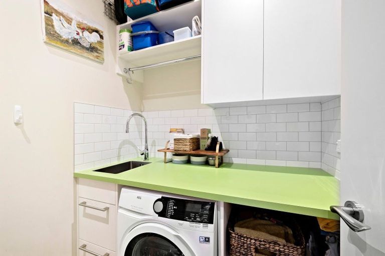 Photo of property in 38 Happy Valley Road, Owhiro Bay, Wellington, 6023