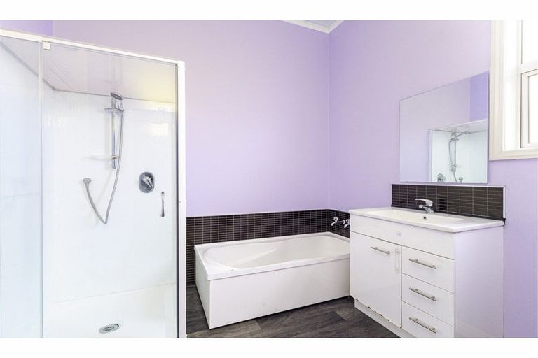 Photo of property in 14 Raymond Street, West End, Timaru, 7910