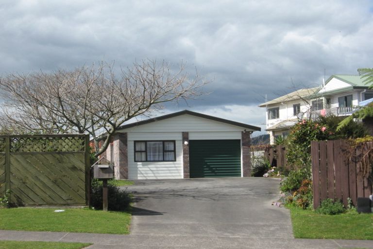 Photo of property in 49 Osprey Drive, Welcome Bay, Tauranga, 3112