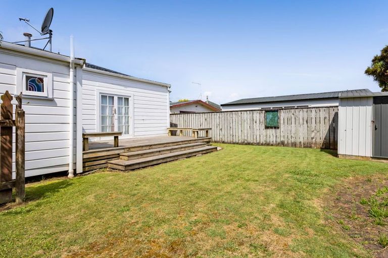 Photo of property in 51 Fantham Street, Hawera, 4610