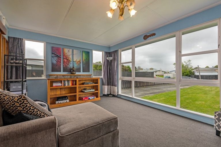 Photo of property in 25 Seaforth Avenue, Milson, Palmerston North, 4414