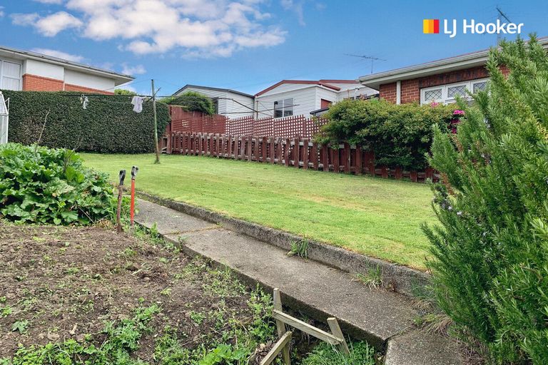 Photo of property in 25 Agnes Street, Kenmure, Dunedin, 9011