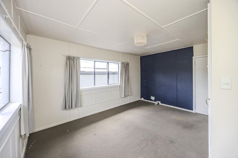 Photo of property in 12 Mersey Street, South Hill, Oamaru, 9400
