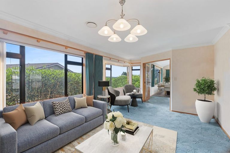 Photo of property in 3 Fairfax Terrace, Frankleigh Park, New Plymouth, 4310