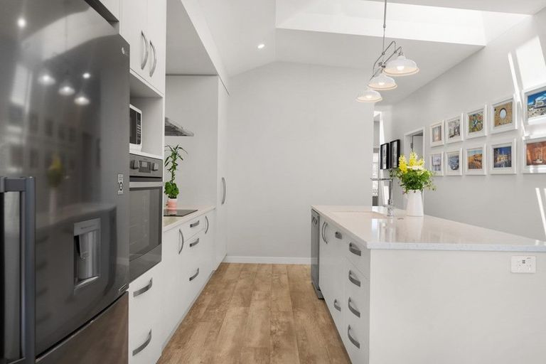 Photo of property in 8 Te Paea Crescent, Papamoa Beach, Papamoa, 3118