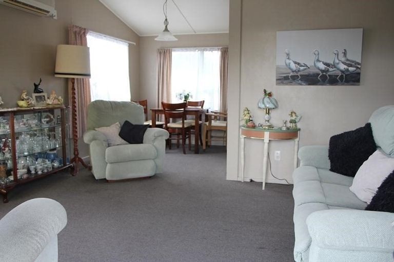 Photo of property in 1/23 Oxford Street, West End, Timaru, 7910