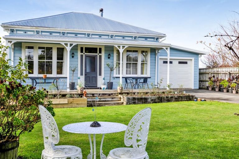 Photo of property in 31 Maire Street, Inglewood, 4330