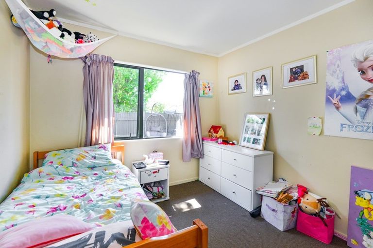 Photo of property in 423a Massey Street, Akina, Hastings, 4122