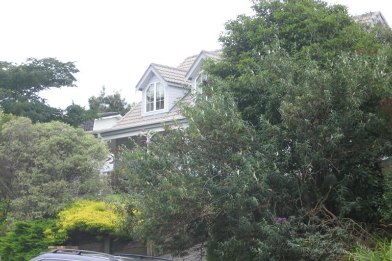Photo of property in 3 Redfern Lane, Glenfield, Auckland, 0629