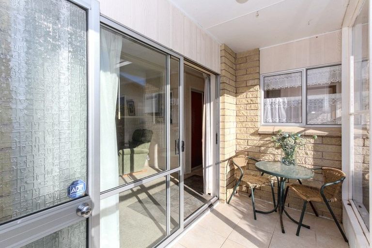 Photo of property in 3a Naumai Place, Spotswood, New Plymouth, 4310