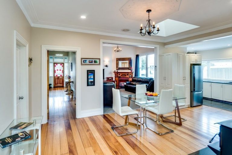 Photo of property in 72 Nelson Crescent, Napier South, Napier, 4110