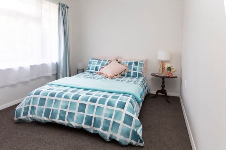 Photo of property in 44 Barnes Road, Redwood, Christchurch, 8051