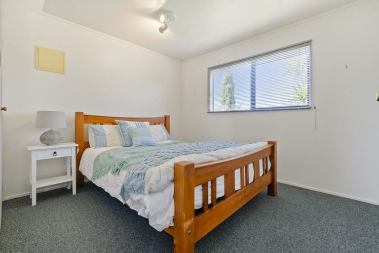 Photo of property in 31b Kowhai Avenue, Kaiaua, Miranda, 2473