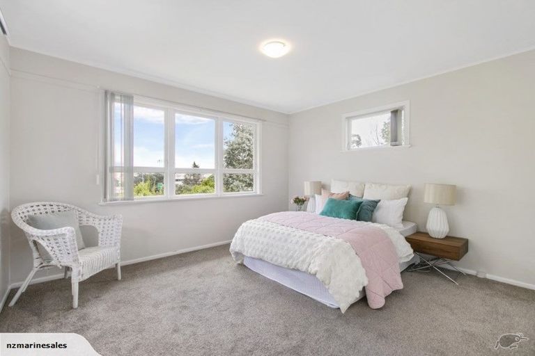 Photo of property in 36 Portman Road, Mount Wellington, Auckland, 1060
