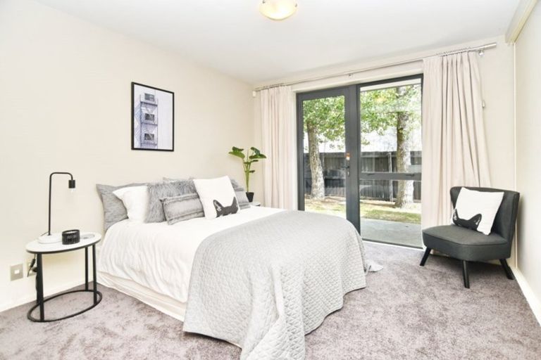 Photo of property in 29 Roberts Road, Hei Hei, Christchurch, 8042