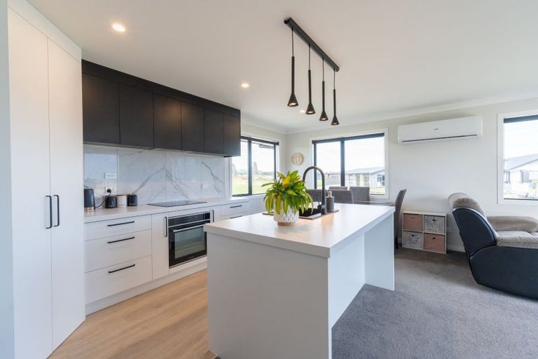 Photo of property in 9 Millar Place, Te Anau, 9679